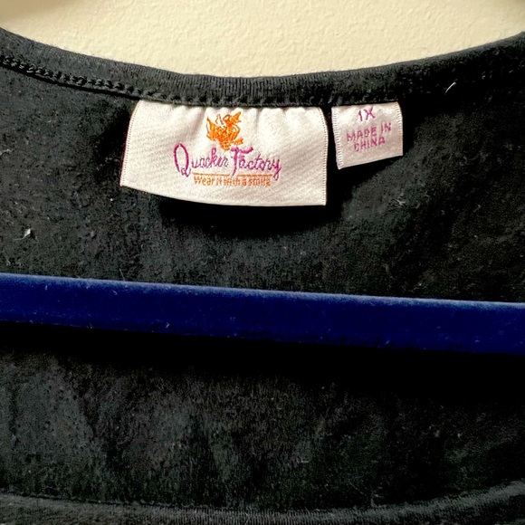 Quacker Factory 3/4 sleeve, Stud & Stone, square neckline top, very good condt - Picture 3 of 7